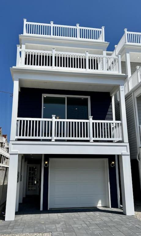 Beach House Steps Away From The Boardwalk And Beach With Ocean Views In Seaside Heights! Exterior photo