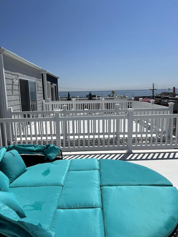 Beach House Steps Away From The Boardwalk And Beach With Ocean Views In Seaside Heights! Exterior photo