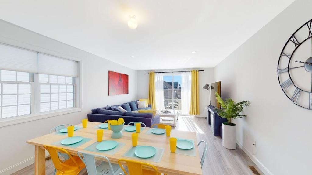 Beach House Steps Away From The Boardwalk And Beach With Ocean Views In Seaside Heights! Exterior photo