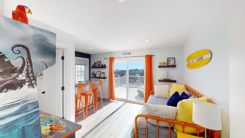 Beach House Steps Away From The Boardwalk And Beach With Ocean Views In Seaside Heights! Exterior photo