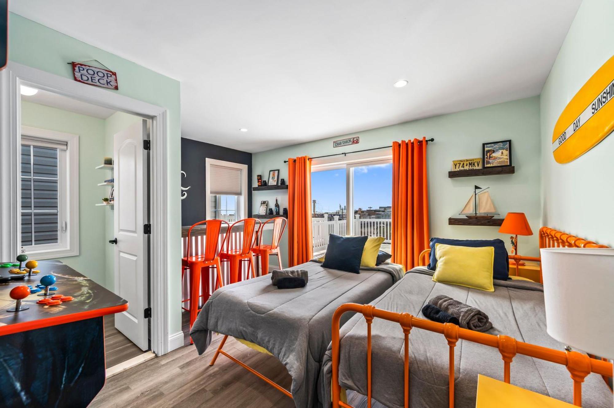 Beach House Steps Away From The Boardwalk And Beach With Ocean Views In Seaside Heights! Exterior photo