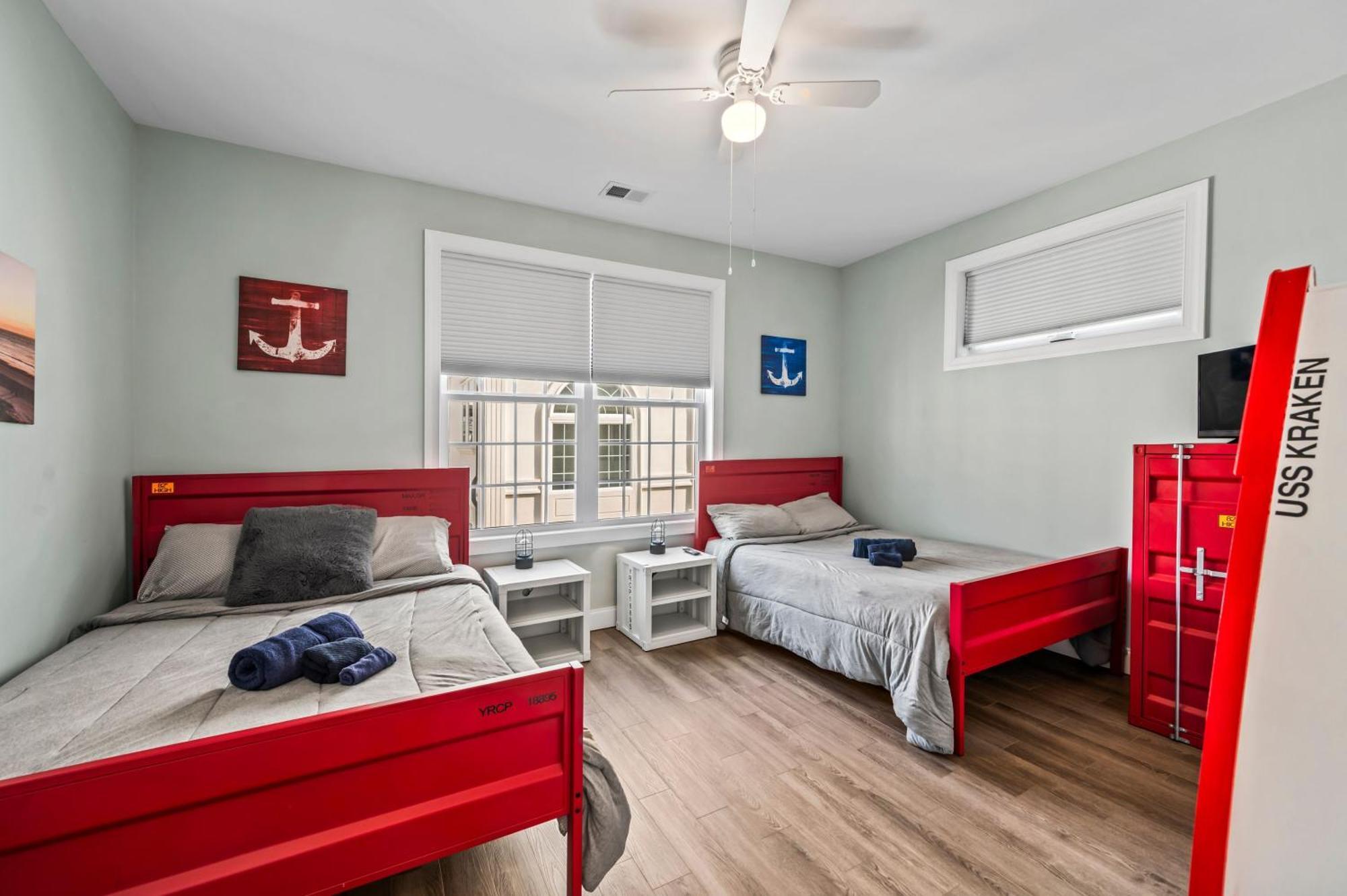 Beach House Steps Away From The Boardwalk And Beach With Ocean Views In Seaside Heights! Exterior photo